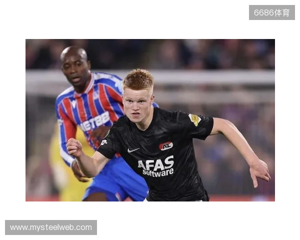 电讯报:纽卡有意引进小将斯密特,该球员非常乐意在一月加盟